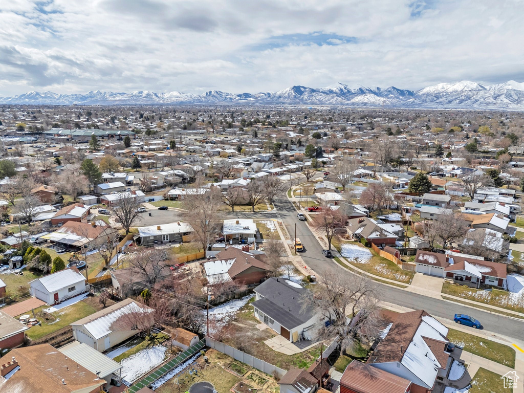 3981 S KEWANEE DR West Valley City, UT 84120