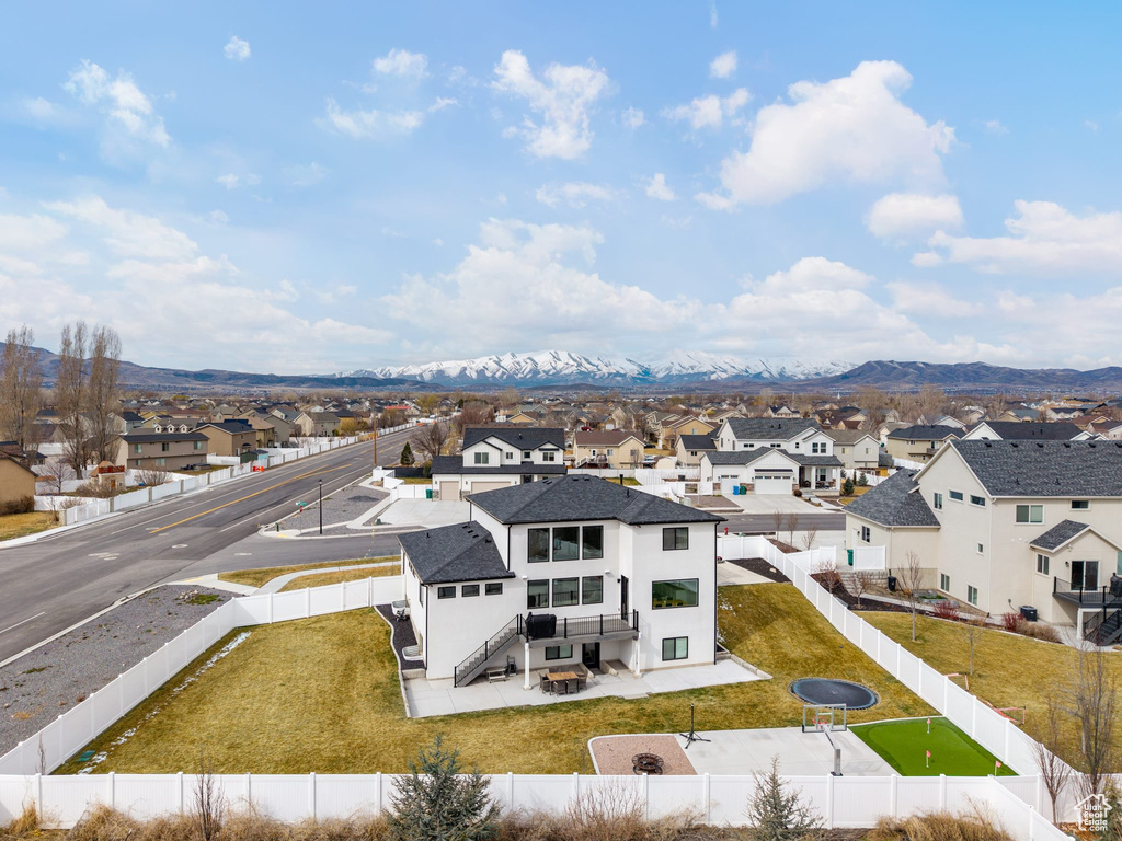 Aerial view with a residential view and a mountain view