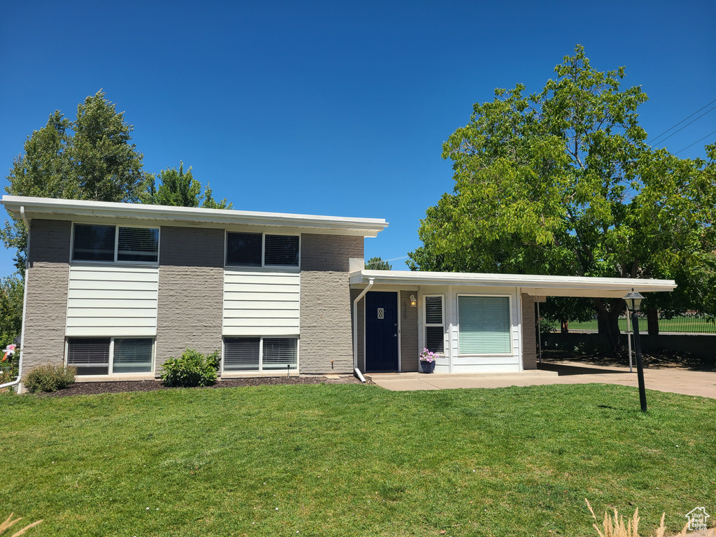 Photo 3 for MLS #2072500 at 425 E 500 North