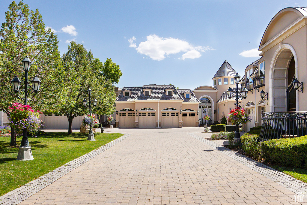 2726 E WASATCH DR #18 Salt Lake City, UT 84108