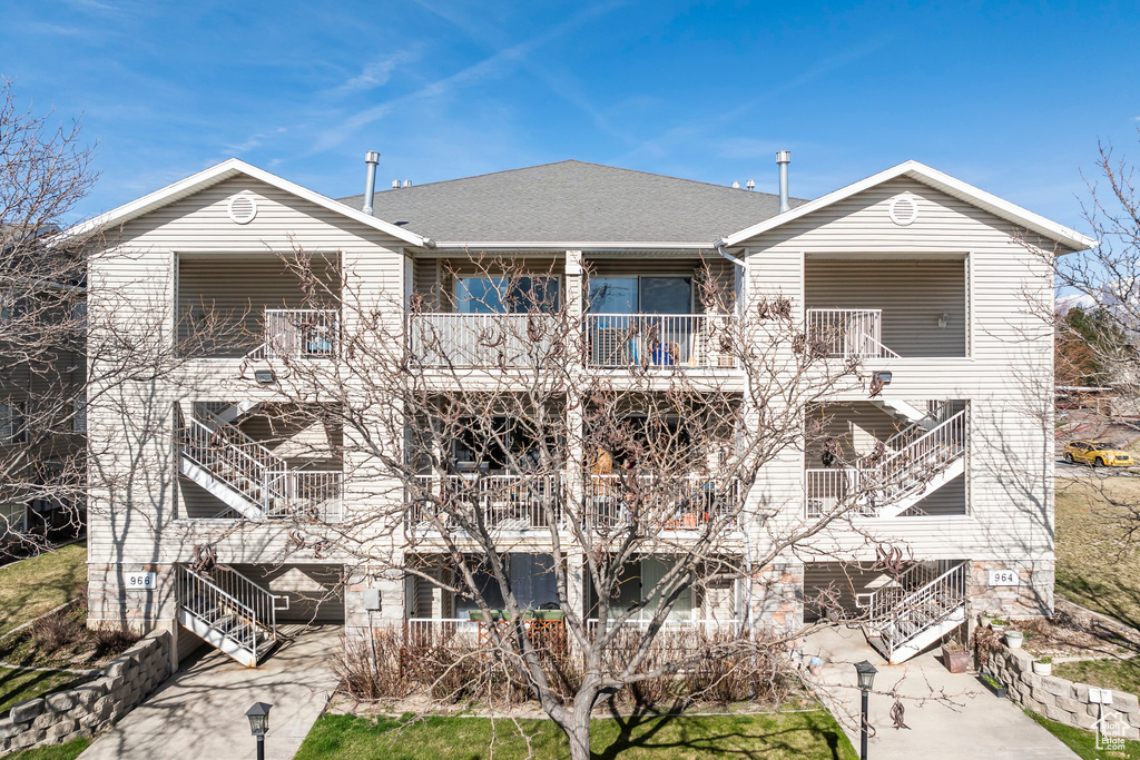 Photo 30 for MLS #2072632 at 966 W Big River Ct #3