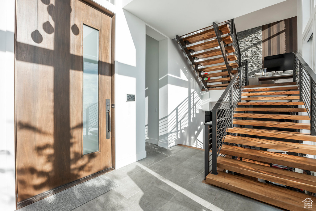 Stairway with a high ceiling