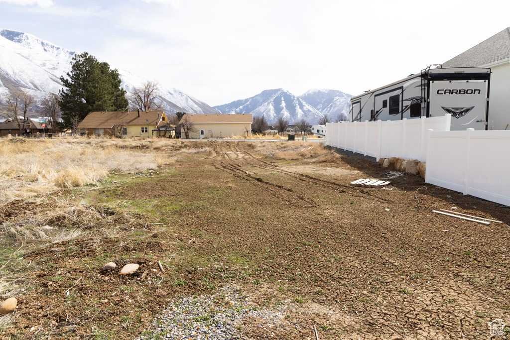 View of yard featuring a mountain view