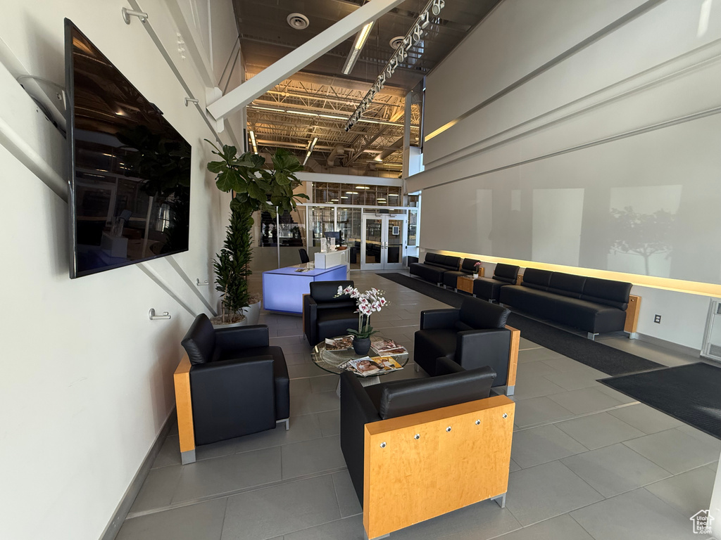 View of common area
