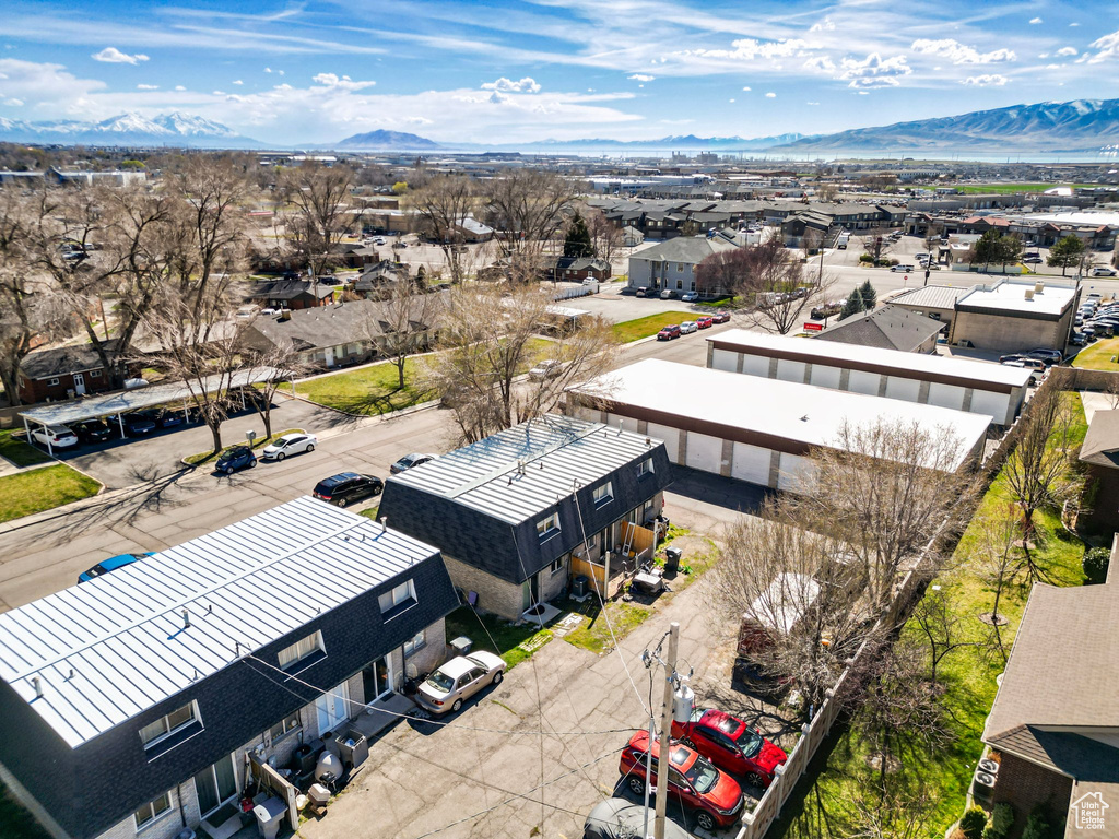 Bird\\\'s eye view featuring a mountain view and a residential view