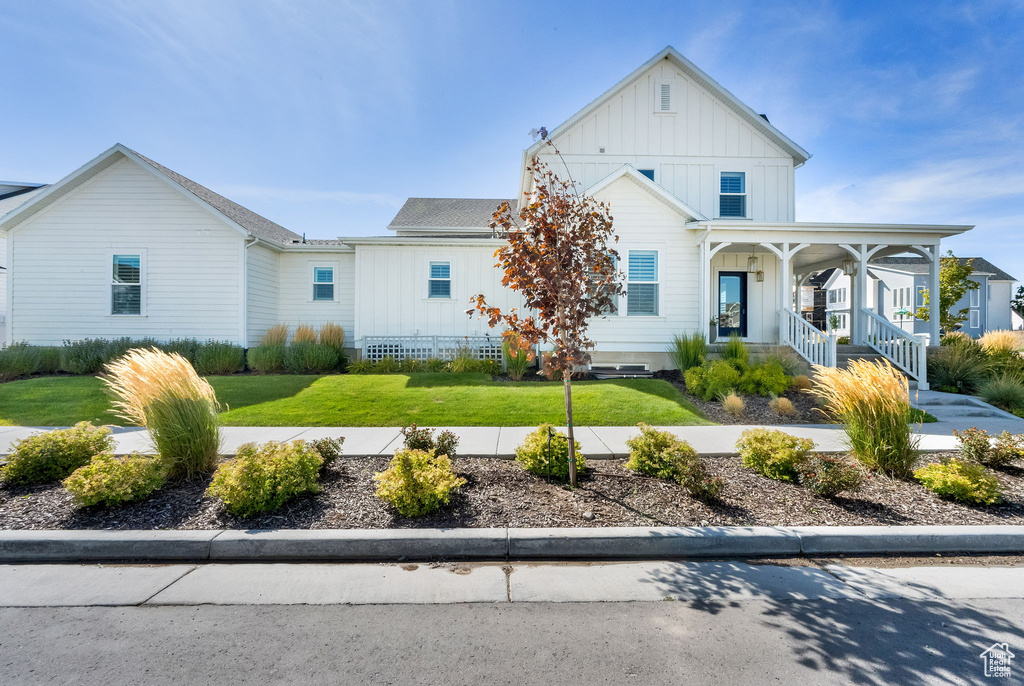 6889 W LAKE AVE South Jordan, UT 84009