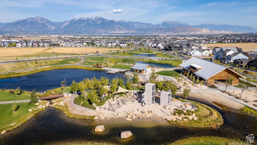 6889 W LAKE AVE South Jordan, UT 84009