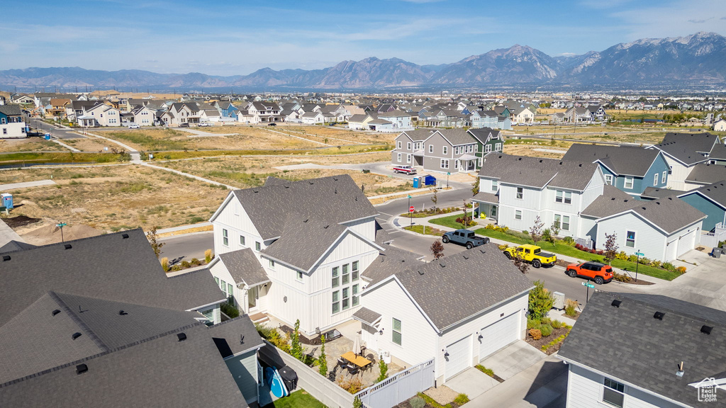 6889 W LAKE AVE South Jordan, UT 84009