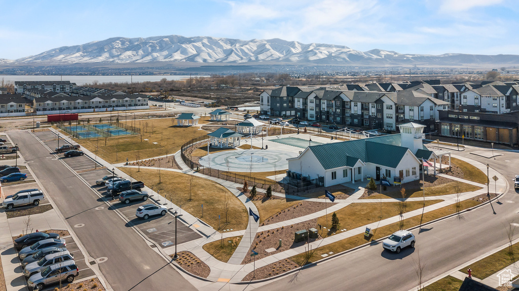 Bird's eye view with a residential view and a mountain view
