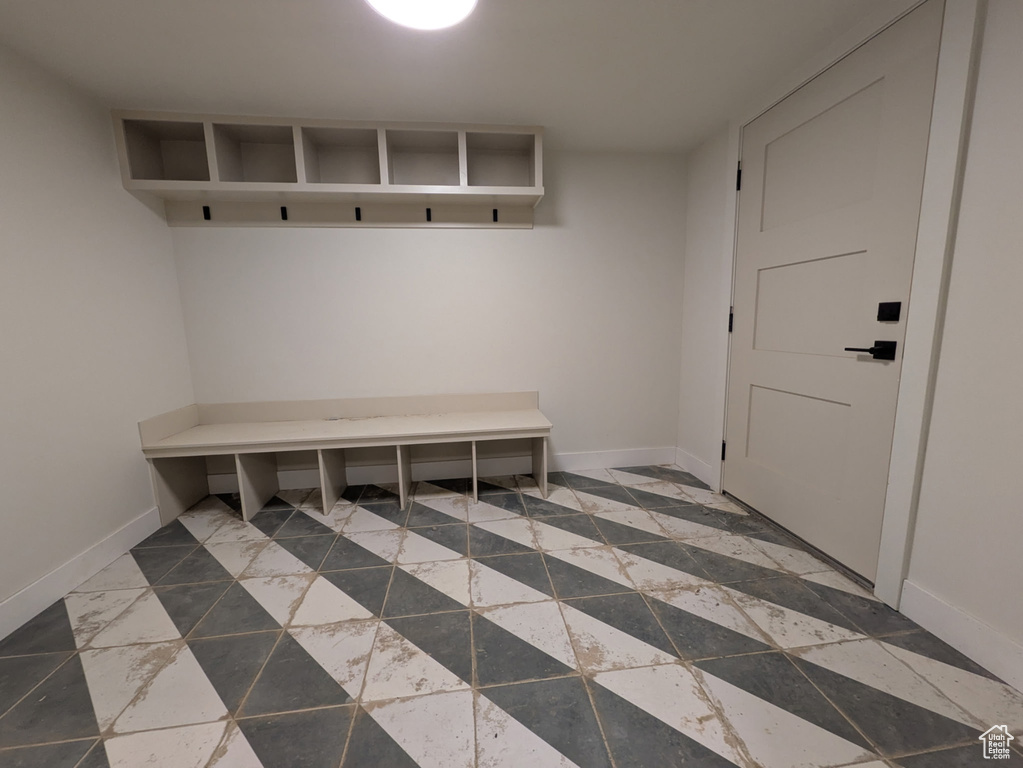 Mudroom with baseboards
