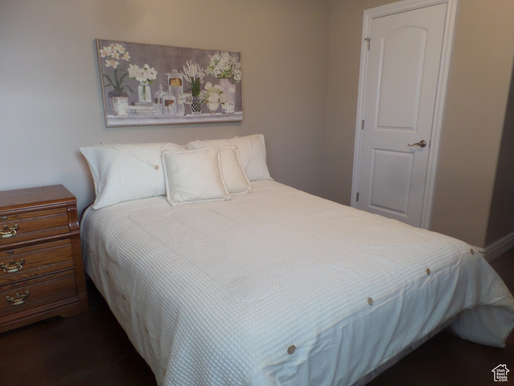 496 E SPRUCE GLEN RD Murray, UT 84107