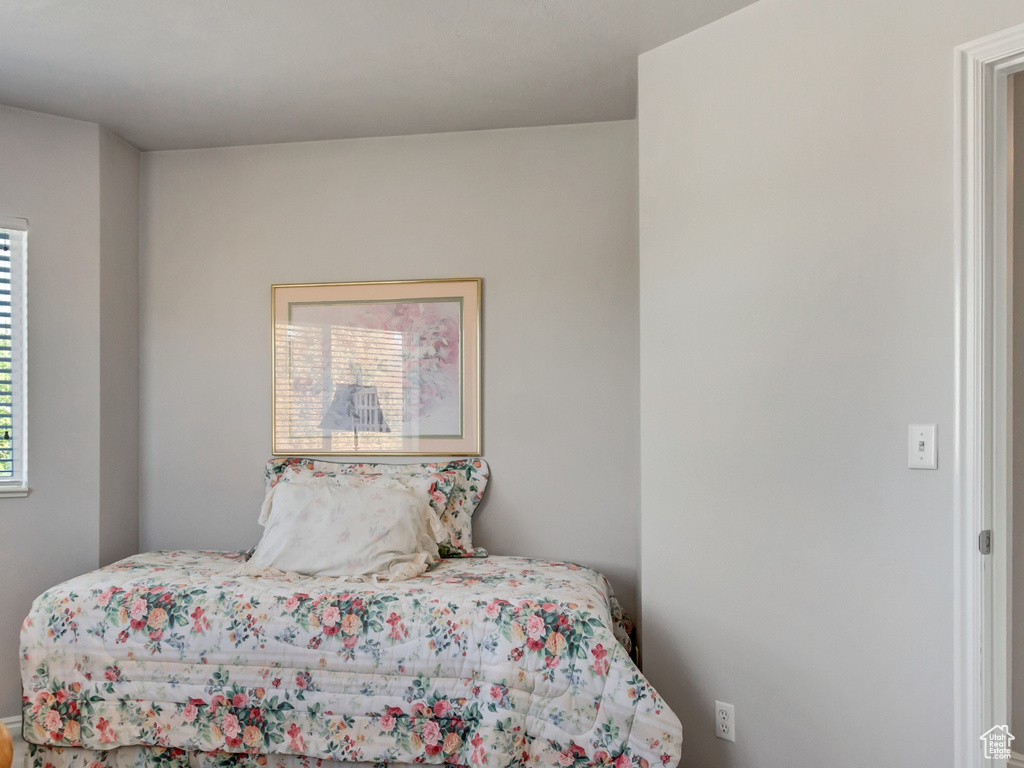 496 E SPRUCE GLEN RD Murray, UT 84107