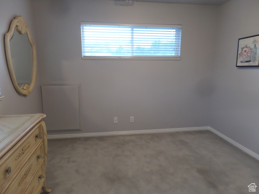 496 E SPRUCE GLEN RD Murray, UT 84107