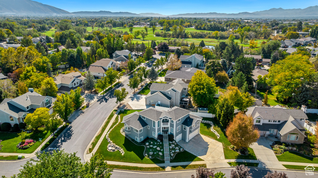 Bird's eye view featuring a residential view and a mountain view