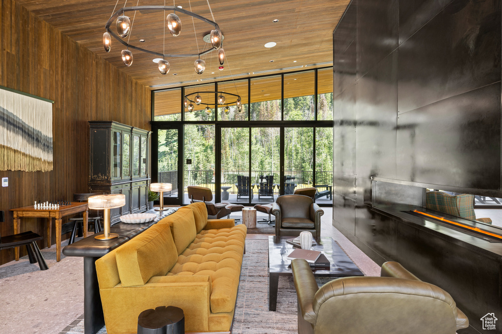 3267 W DEER HOLLOW RD #2402 Park City, UT 84060