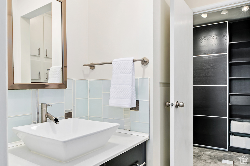 Bathroom with a sink