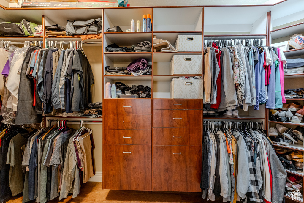 View of walk in closet