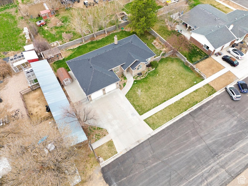Birds eye view of property