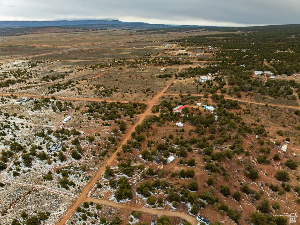 Bird\'s eye view featuring a mountain view