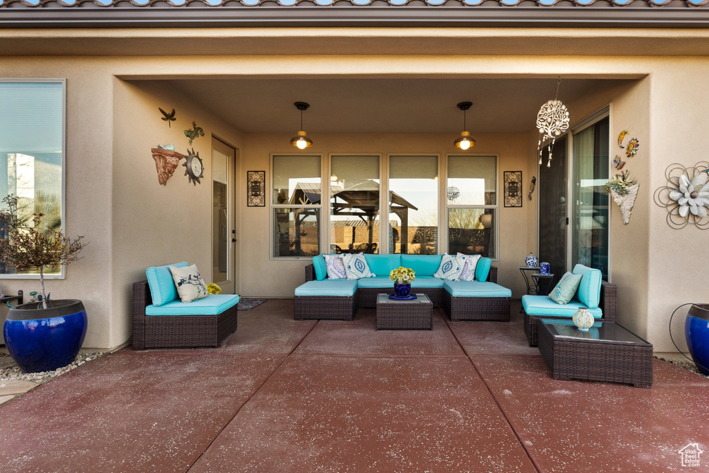 View of patio / terrace with outdoor lounge area