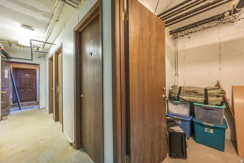 6861 N 2200 W #9D Park City, UT 84098