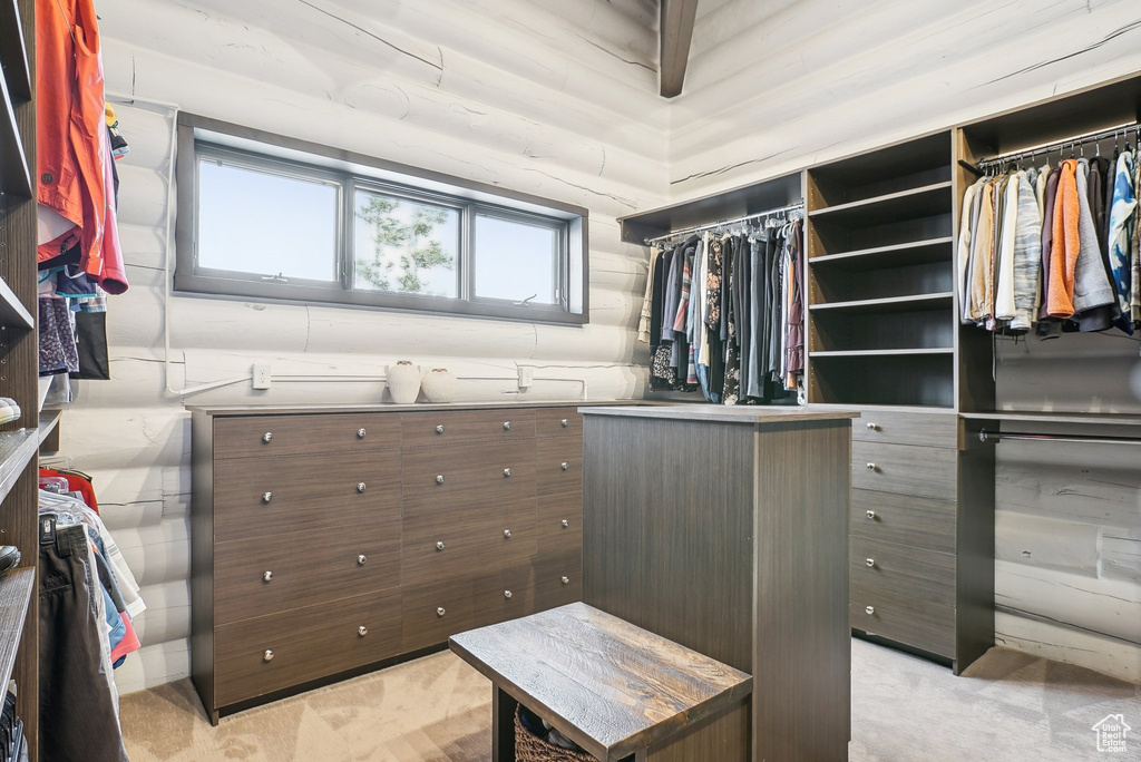 View of walk in closet