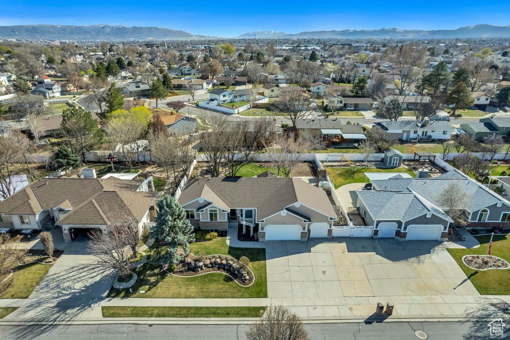 Aerial view featuring a residential view and a mountain view
