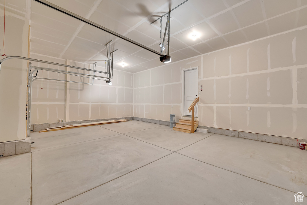 253 E POLARIS DR #105 Saratoga Springs, UT 84045