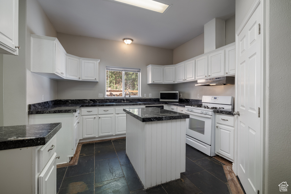 7461 W DEEP CREEK RD Vernal, UT 84078