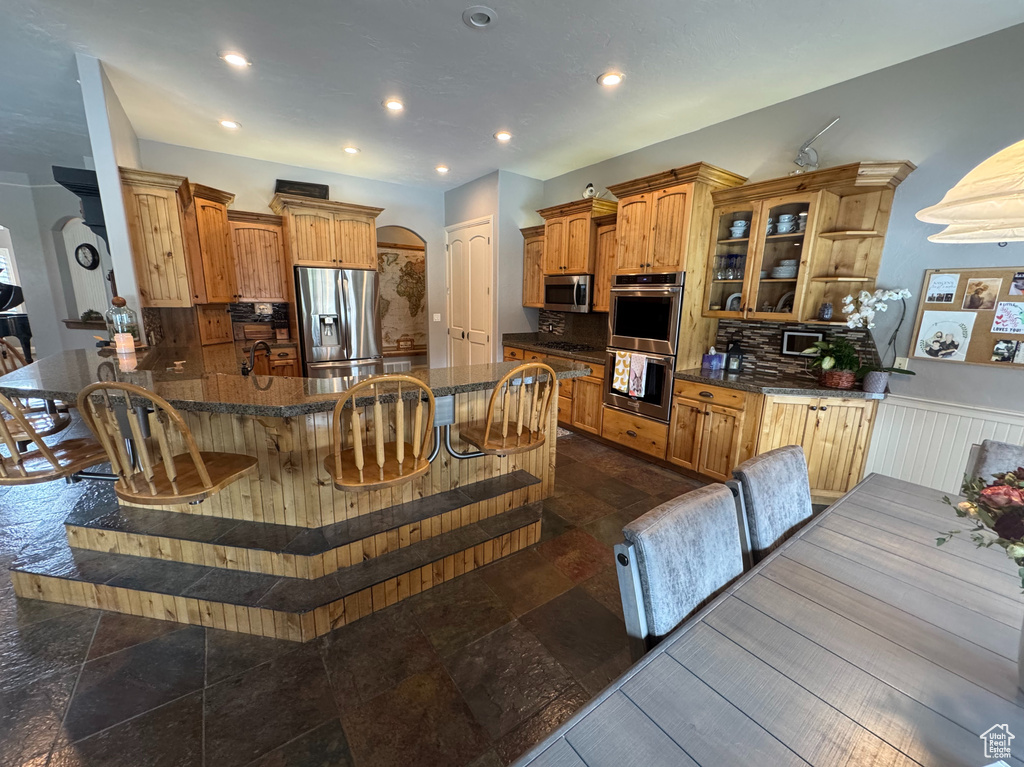 6862 W 10205 N Highland, UT 84003