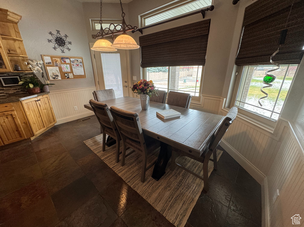 6862 W 10205 N Highland, UT 84003