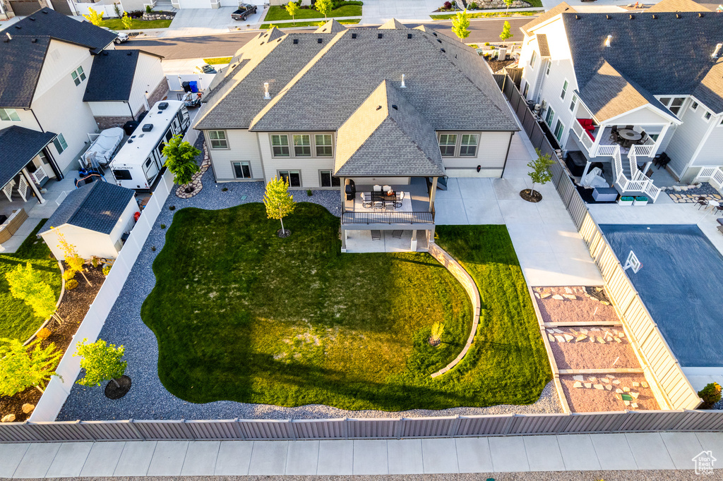 Bird\\\\\\\'s eye view featuring a residential view
