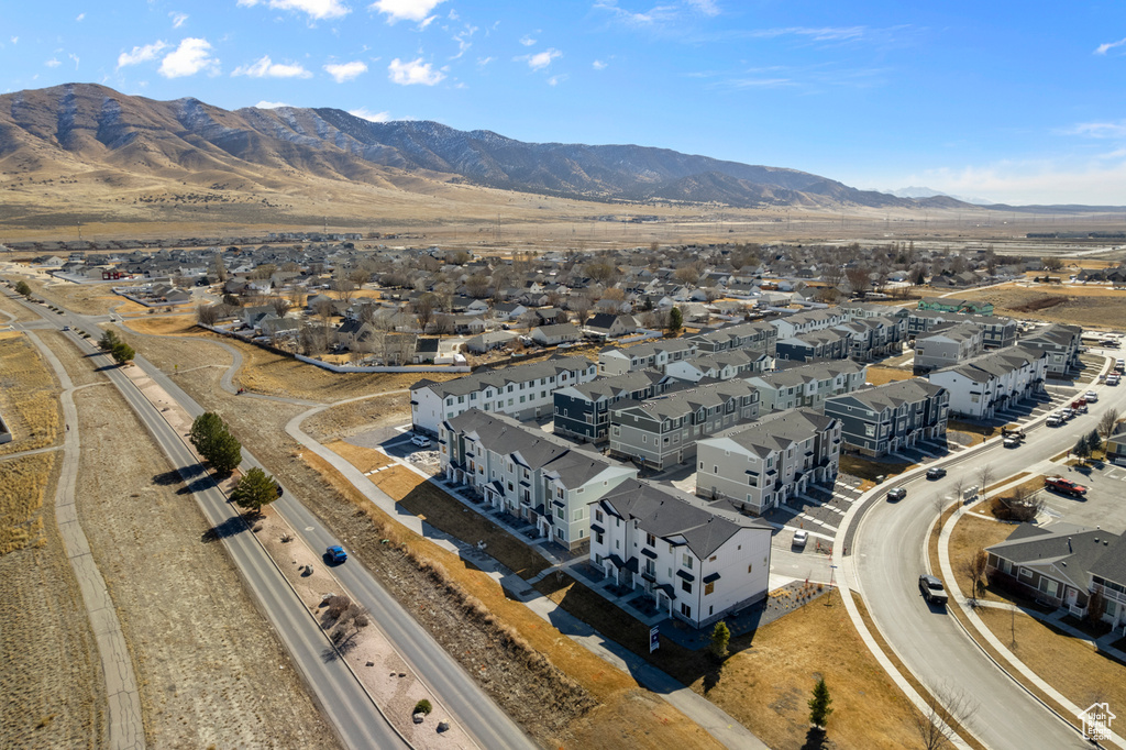 Birds eye view of property featuring a residential view and a mountain view