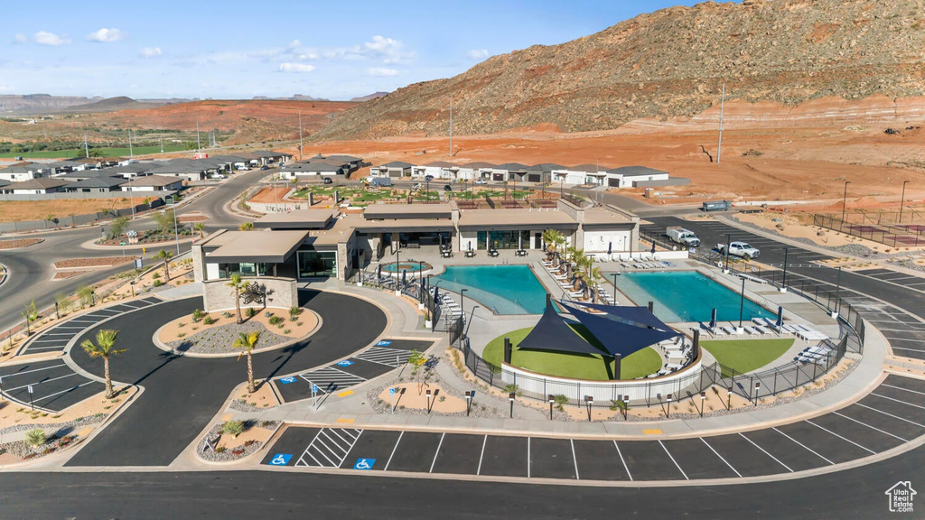 Bird's eye view with a residential view and a mountain view