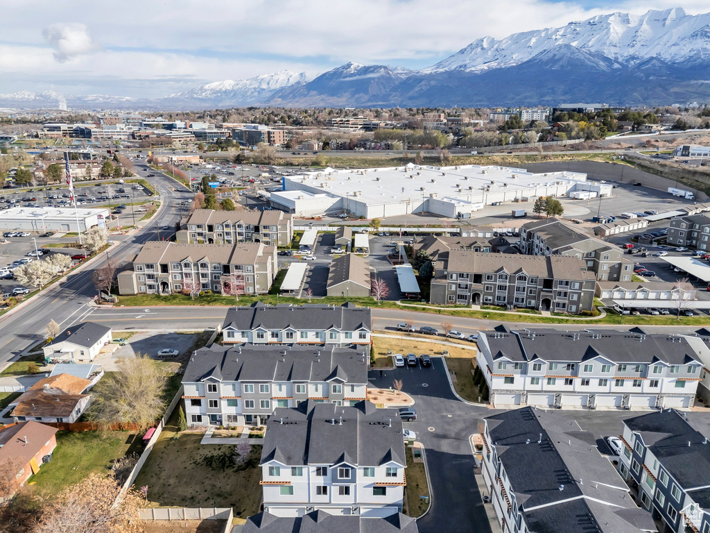 Drone / aerial view featuring a residential view and a mountain view