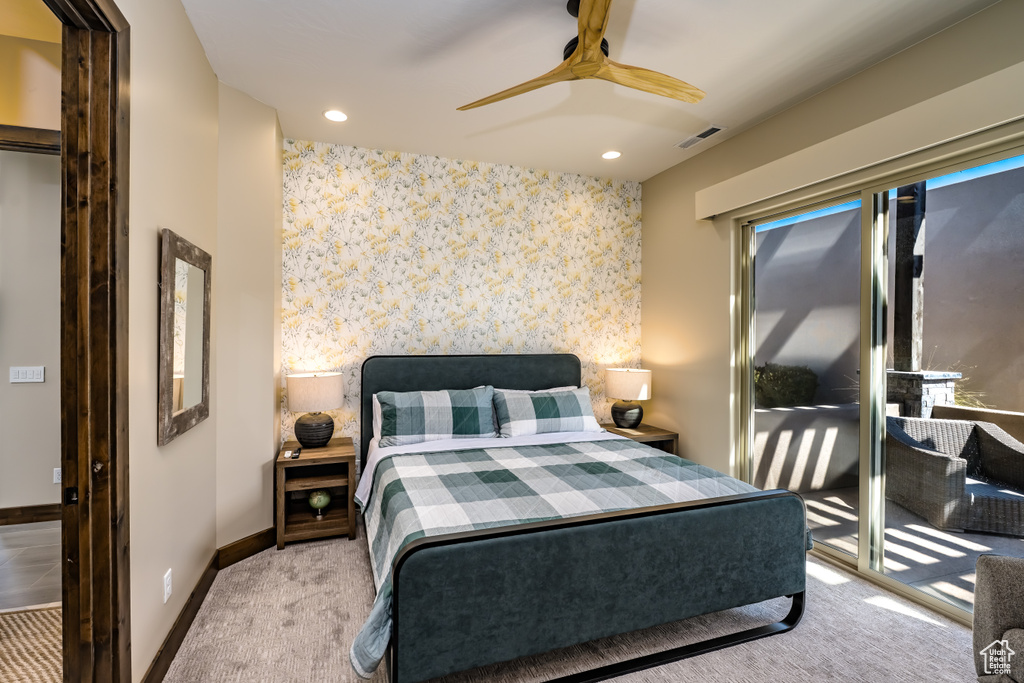 Carpeted bedroom with visible vents, recessed lighting, a ceiling fan, baseboards, and wallpapered walls