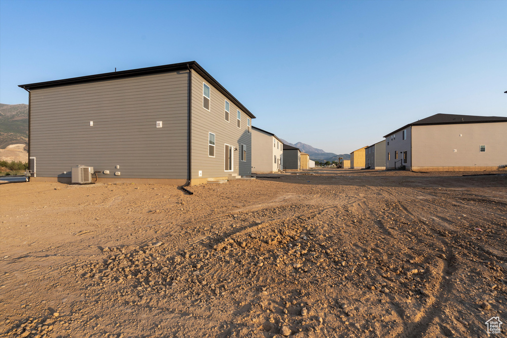 977 N 200 E #27 Santaquin, UT 84655