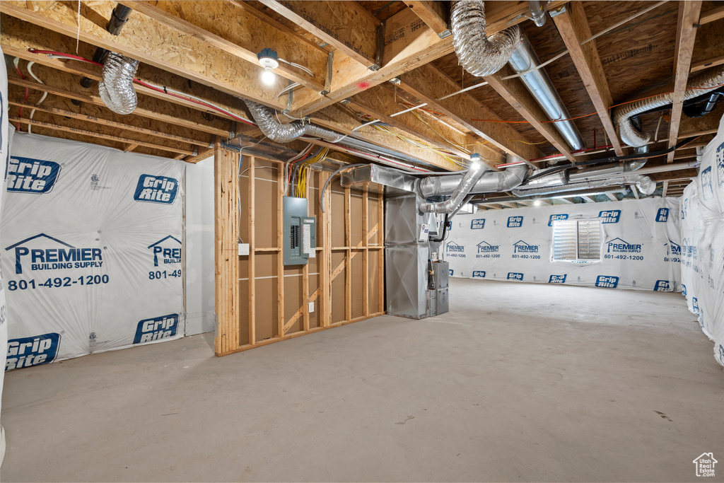 977 N 200 E #27 Santaquin, UT 84655