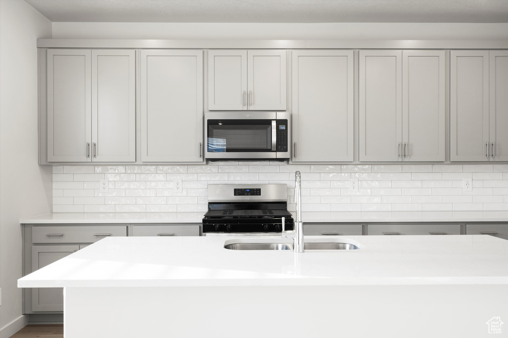 977 N 200 E #27 Santaquin, UT 84655