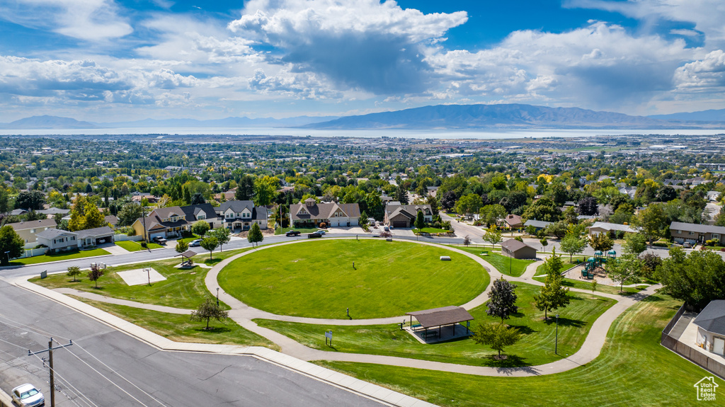 Aerial view featuring a residential view and a mountain view