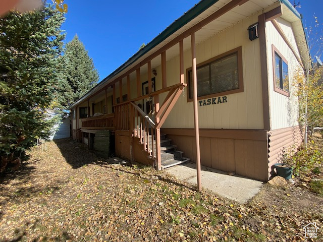 View of property exterior