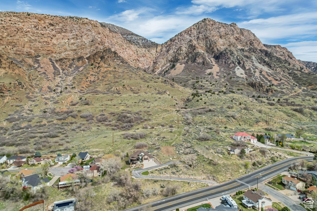 Mountain view featuring a residential view