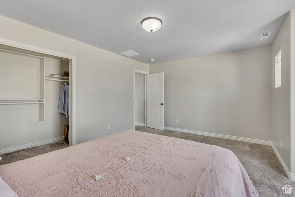4689 W LACE WOOD DR West Jordan, UT 84084