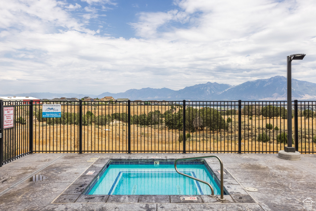 14902 S FAWLEY LN Herriman, UT 84096