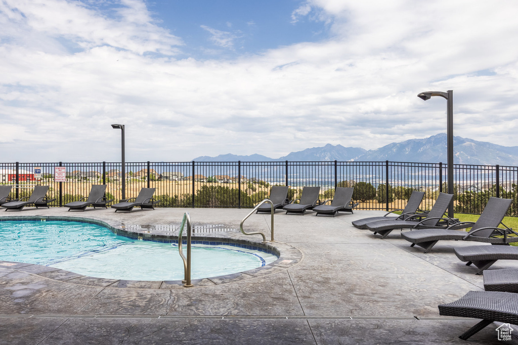 14902 S FAWLEY LN Herriman, UT 84096