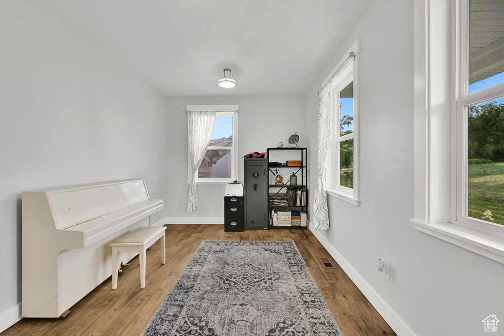 1009 E HIGH CREEK RD Cove, UT 84320