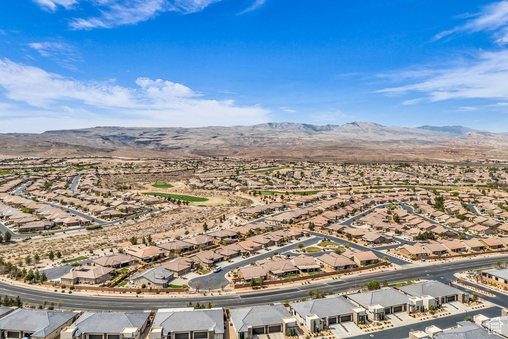 Birds eye view of property featuring a residential view and a mountain view