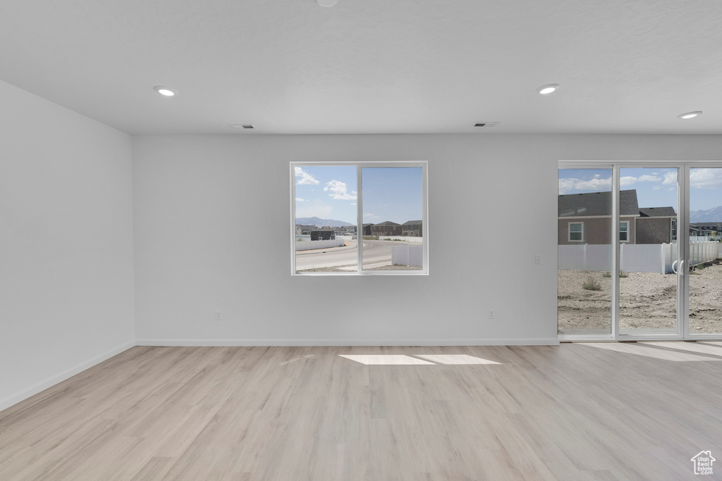 6461 SPUR LN #1209 Stansbury Park, UT 84074