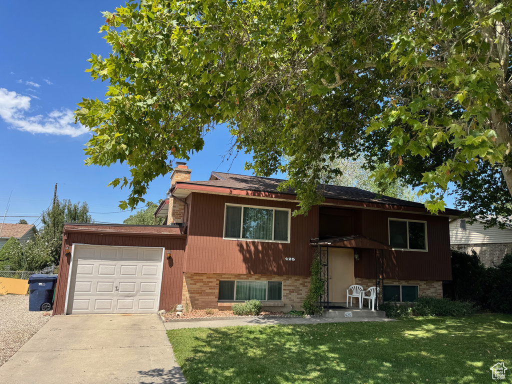 425 E MOUNTAIN VIEW DR Sandy, UT 84070