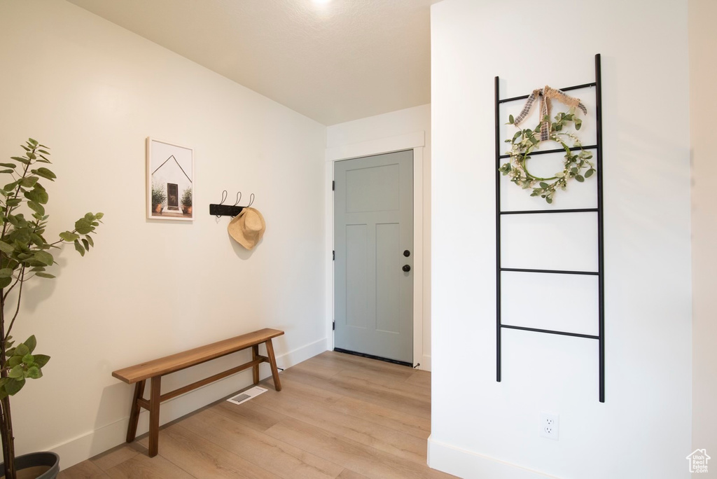 218 W 500 N Santaquin, UT 84655